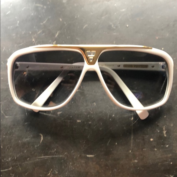 louis vuitton evidence white sunglasses - Picture 1 of 12